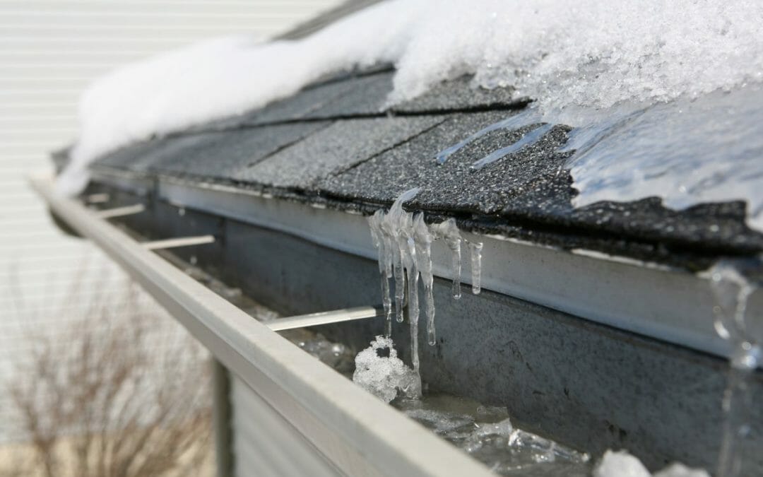 What are the Common Winter Roofing Problems In Minneapolis?